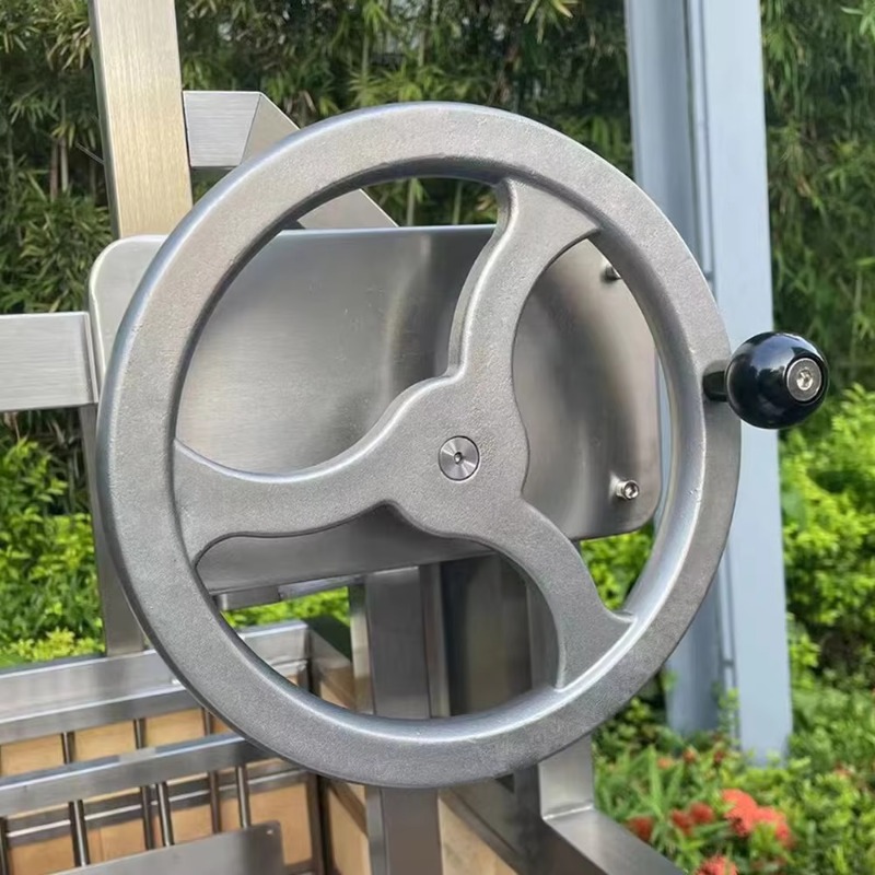 Commercial Kitchen Equipment A - Heavy Equipment Kitchen のレビューと価格
