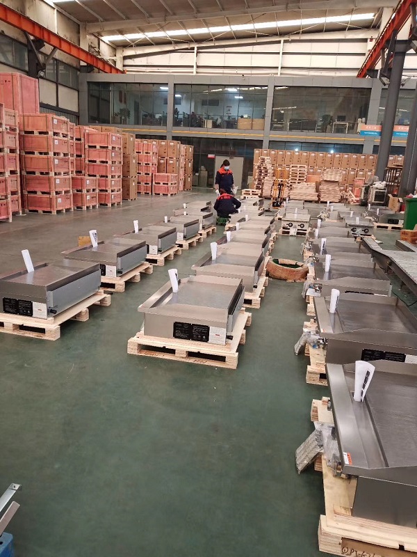 36 Inch 3 Burners Commercial G - Heavy Equipment Kitchen のレビューと価格