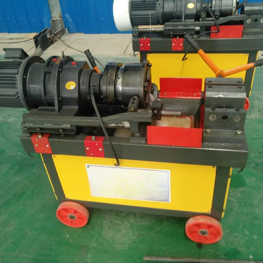 Bolt and Nut Making Machine Re - Pipe Threading Machine のレビューと価格